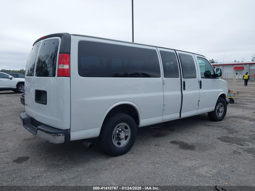2017 CHEVROLET EXPRESS 3500 LT - 1GAZGPFG1H1167532