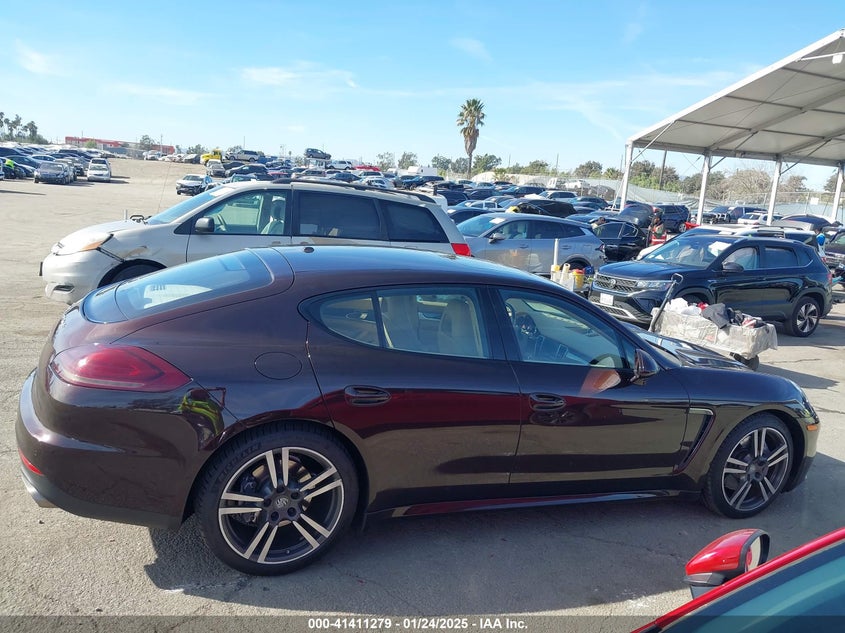 2015 PORSCHE PANAMERA 4 - WP0AA2A76FL000746
