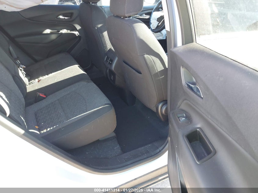 2022 CHEVROLET EQUINOX VIN: 3GNAXUEV9NL235686