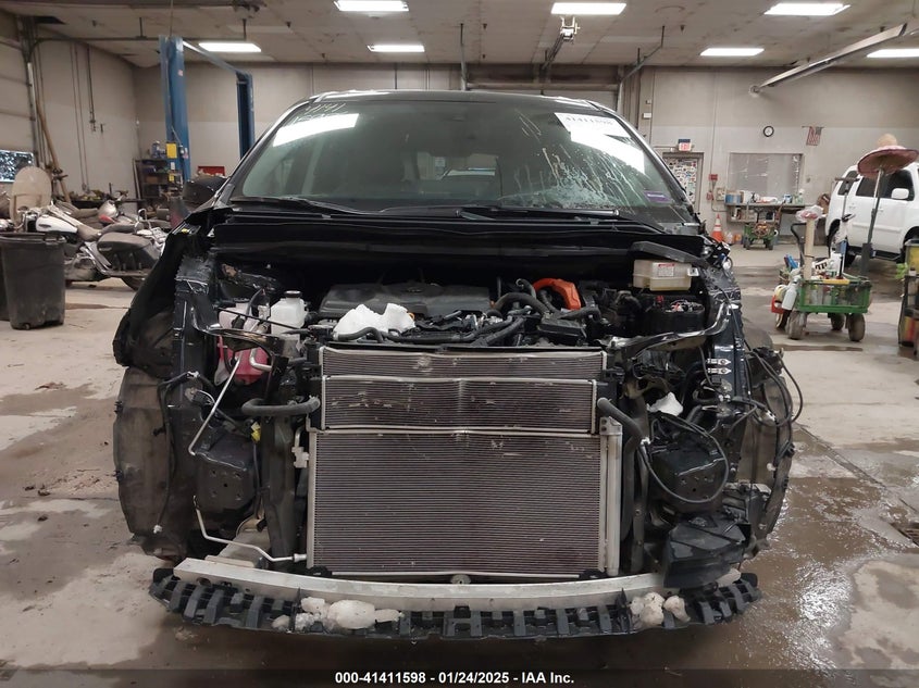 2024 TOYOTA SIENNA XLE - 5TDYSKFC0RS115377