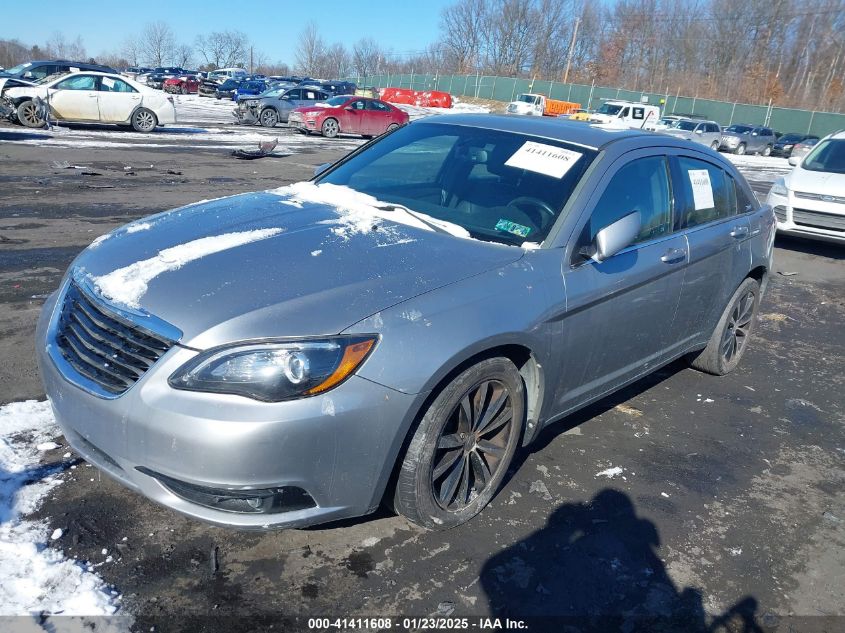 VIN 1C3CCBCG6DN524579 2013 CHRYSLER 200 no.2