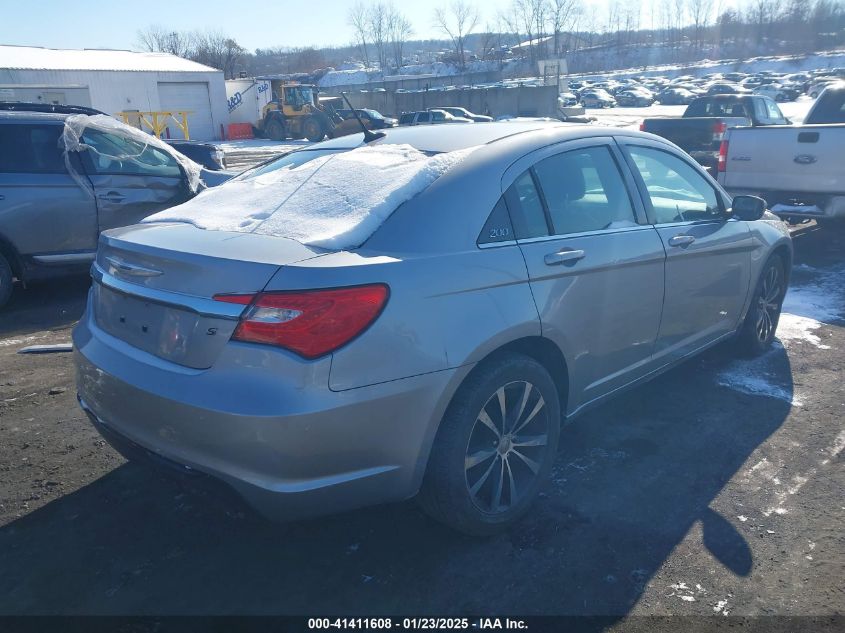 VIN 1C3CCBCG6DN524579 2013 CHRYSLER 200 no.4