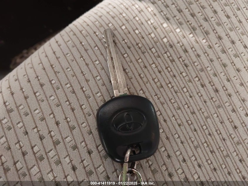 2013 TOYOTA CAMRY VIN: 4T1BF1FK3DU651512