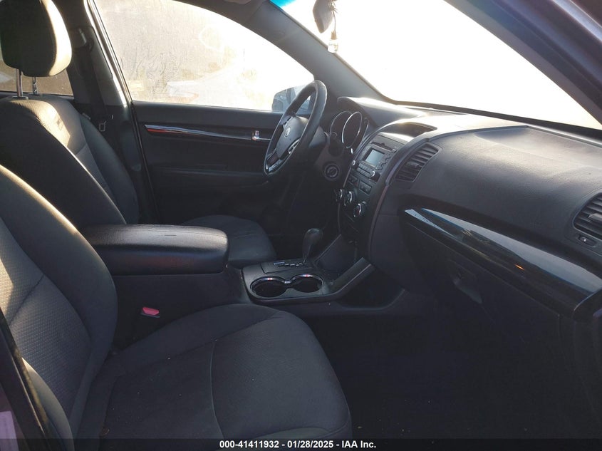 2013 KIA SORENTO VIN: 5XYKT3A12DG346267