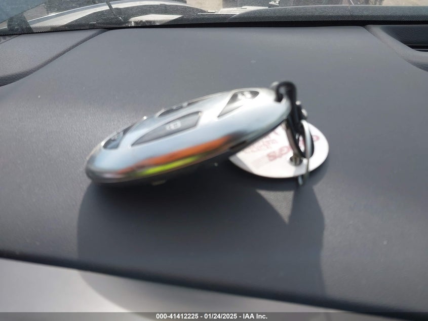 2025 HYUNDAI SONATA VIN: KMHL64JA6SA437391