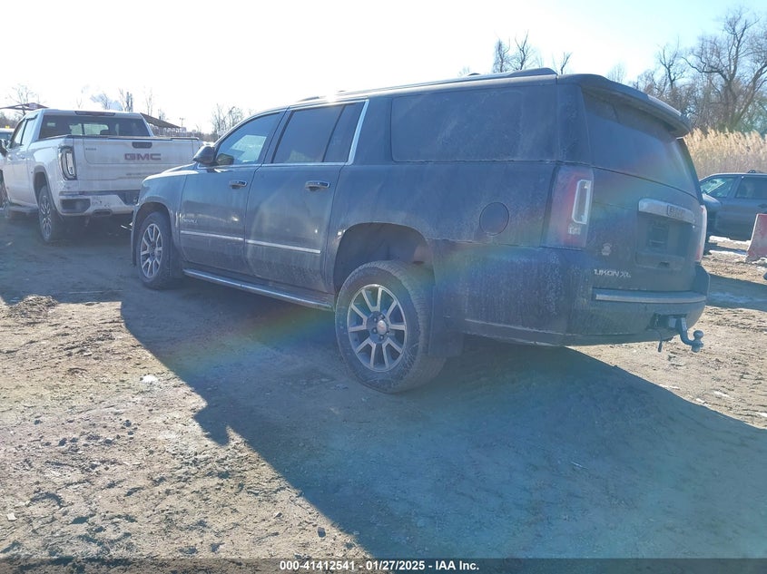 2015 GMC YUKON XL 1500 VIN: 1GKS2JKJ1FR636112