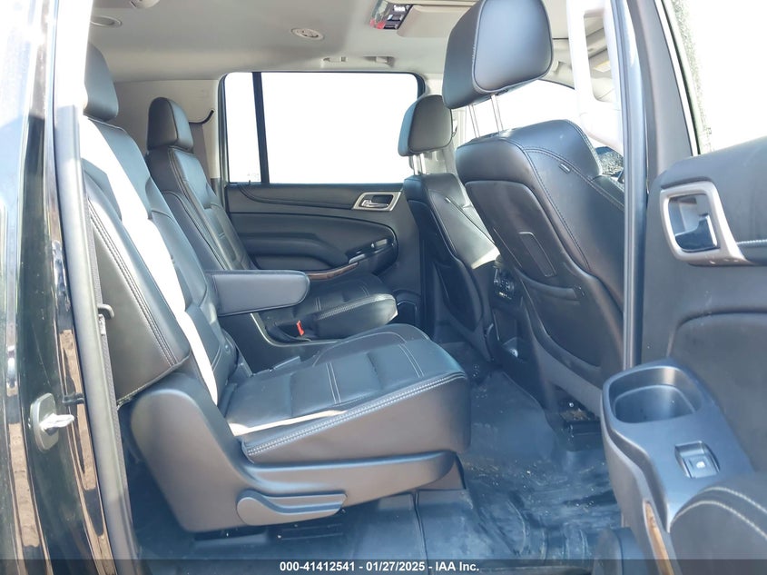 2015 GMC YUKON XL 1500 VIN: 1GKS2JKJ1FR636112