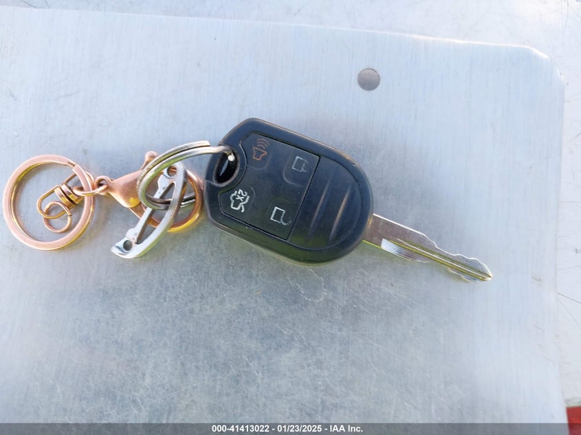 2010 FORD TAURUS VIN: 1FAHP2FWXAG114107