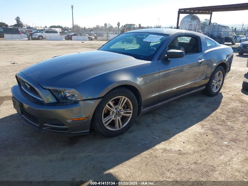 VIN 1ZVBP8AM5D5267144 2013 FORD MUSTANG no.2