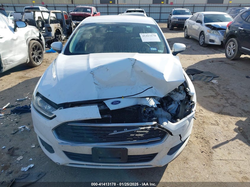 2016 FORD FUSION VIN: 3FA6P0G74GR151805