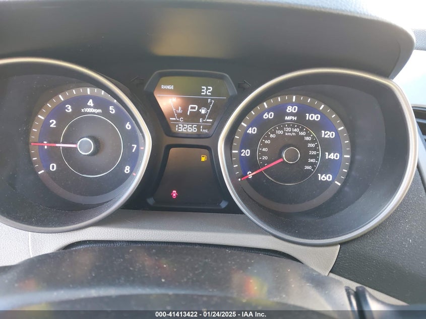 2016 HYUNDAI ELANTRA VIN: 5NPDH4AE0GH743606
