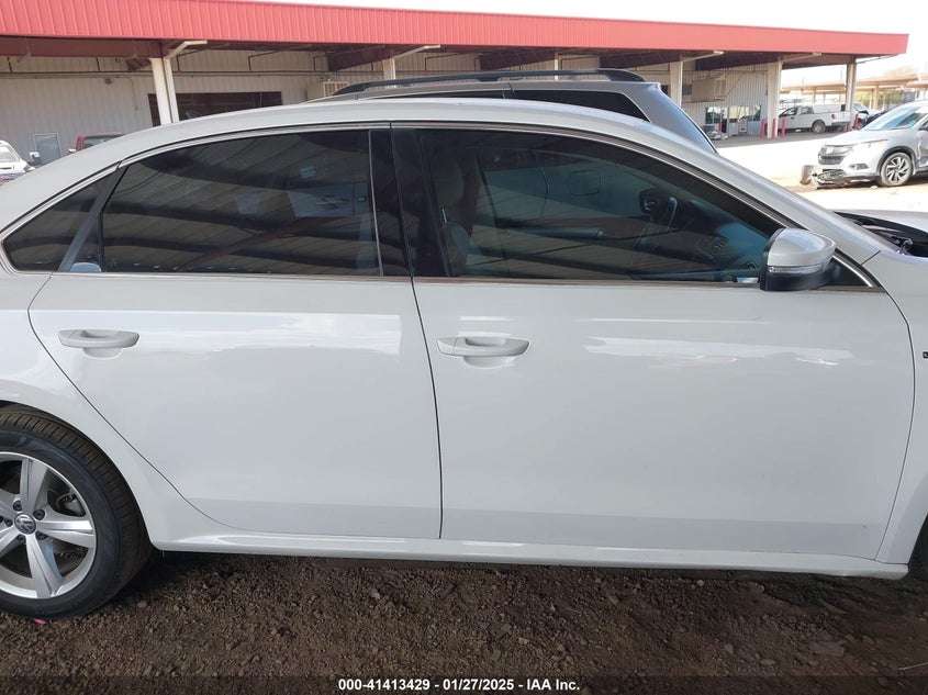 2015 VOLKSWAGEN PASSAT VIN: 1VWAT7A39FC109381