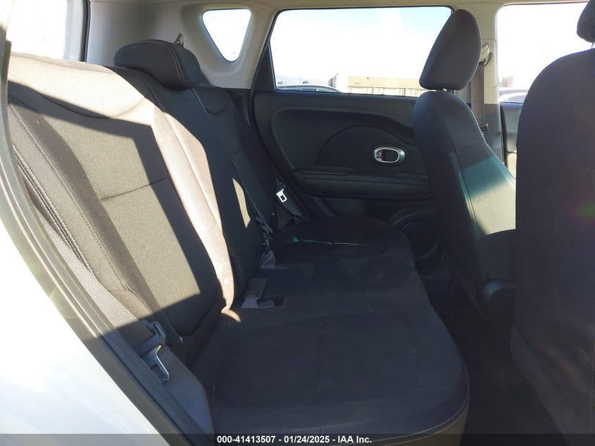 2015 KIA SOUL VIN: KNDJN2A25F7231414