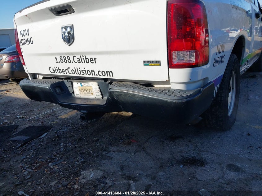 2019 RAM 1500 CLASSIC VIN: 1C6RR6FG9KS733134
