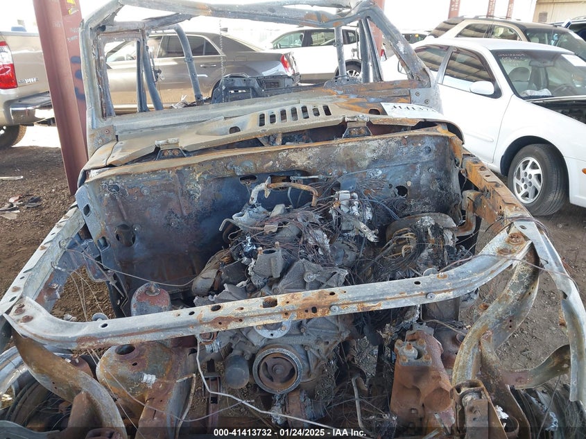 2008 Jeep Wrangler X VIN: 1J4FA24138L605477 Lot: 41413732