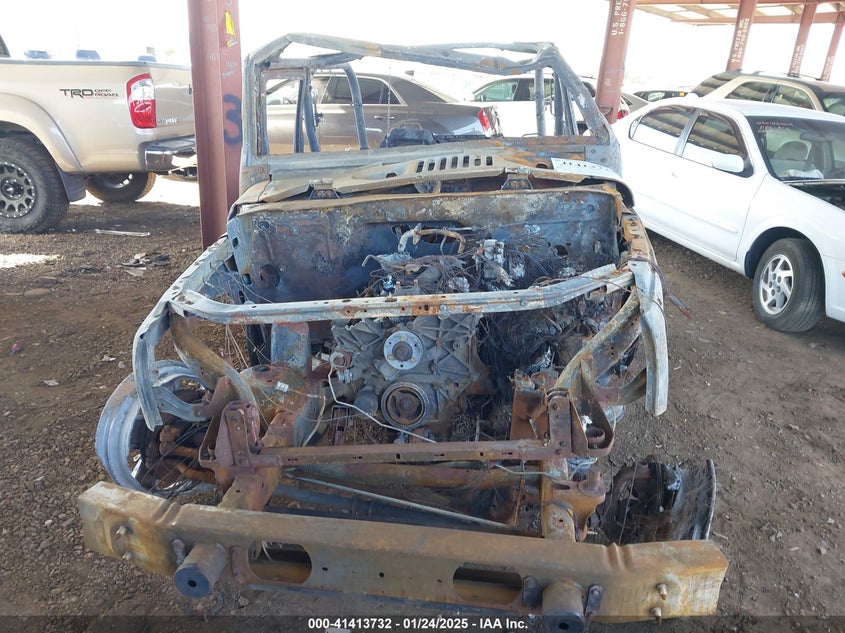 2008 Jeep Wrangler X VIN: 1J4FA24138L605477 Lot: 41413732