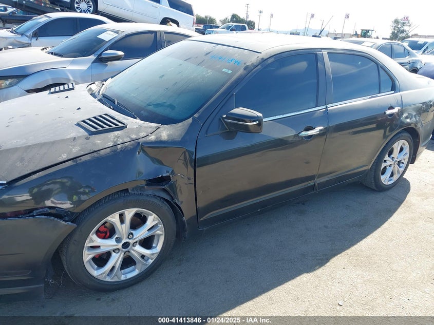 2010 FORD FUSION VIN: 3FAHP0HA1AR122577