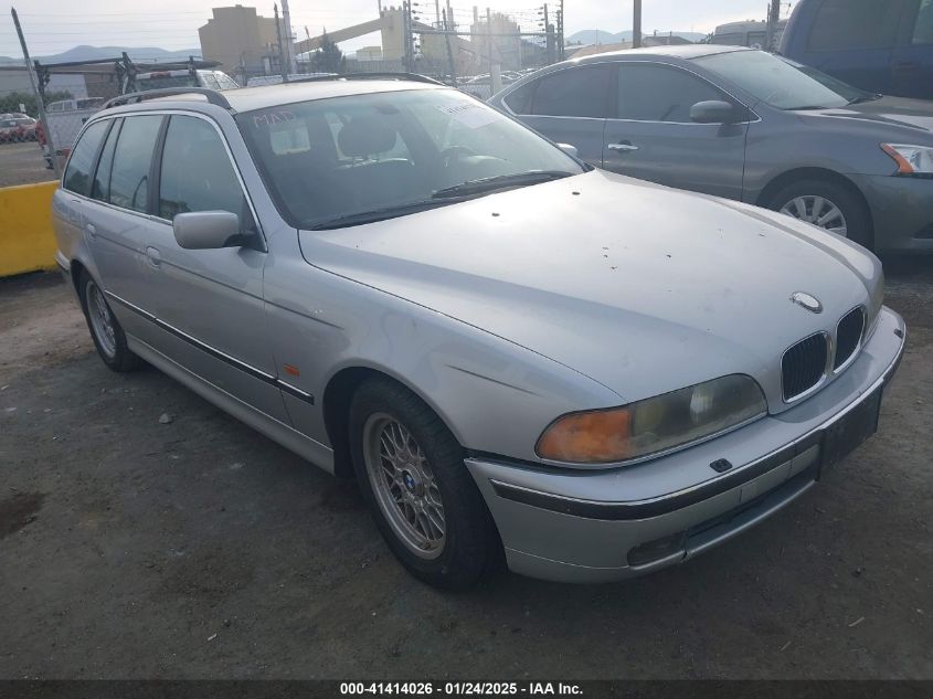 2000 BMW 528ia