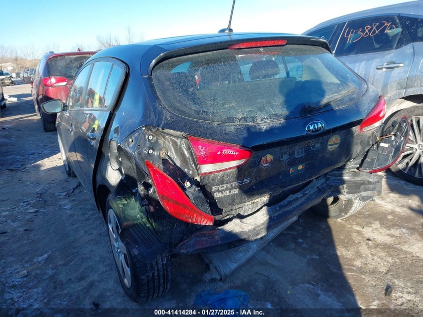 2016 KIA FORTE 5-DOOR VIN: KNAFK5A87G5652372