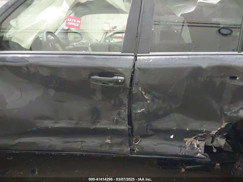 VIN JTEMU5JR7R6267593 2024 TOYOTA 4RUNNER SR5