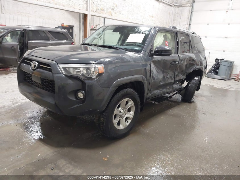 VIN JTEMU5JR7R6267593 2024 TOYOTA 4RUNNER SR5
