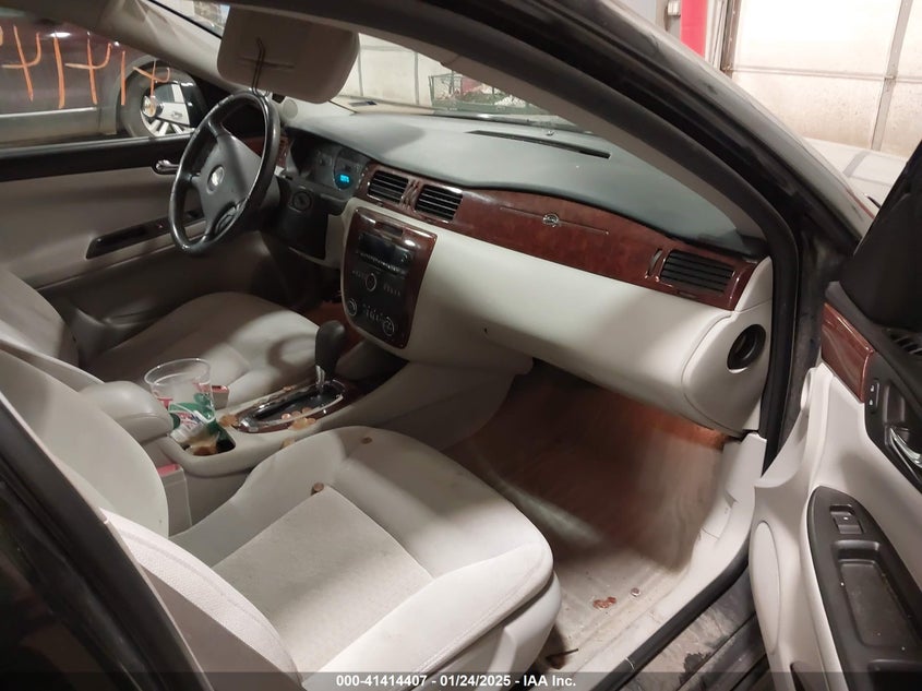 2010 CHEVROLET IMPALA VIN: 2G1WB5EK9A1133950
