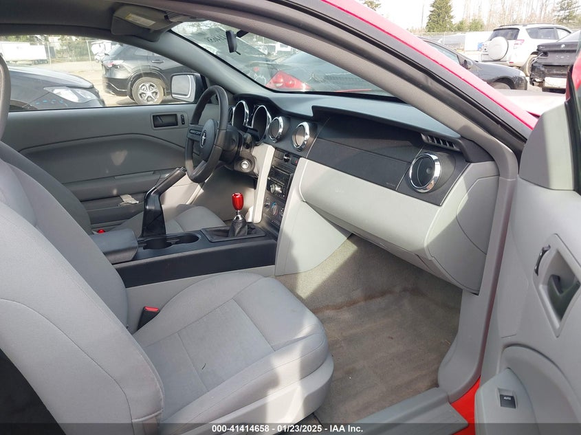 2006 FORD MUSTANG VIN: 1ZVFT80N065259155