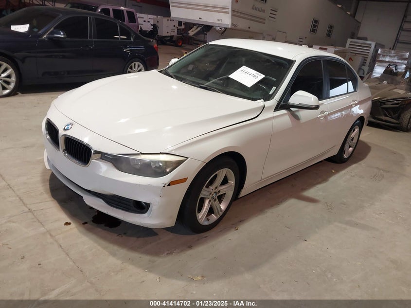2014 BMW 320 VIN: WBA3B1C55EK131518