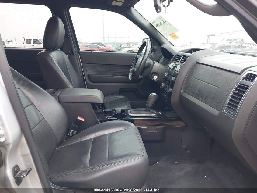 2010 FORD ESCAPE VIN: 1FMCU0EG7AKB31077