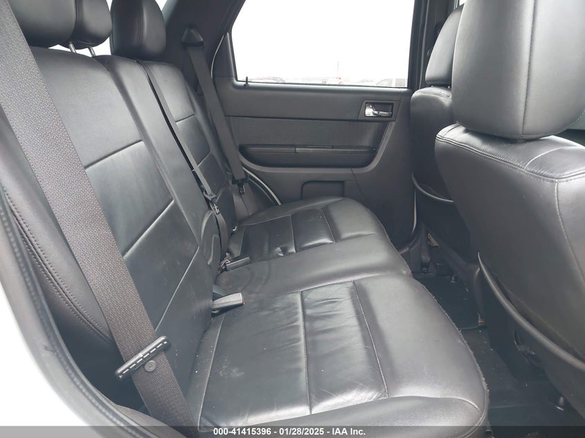 2010 FORD ESCAPE VIN: 1FMCU0EG7AKB31077