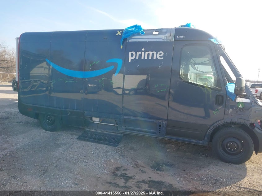 2023 Rivian Delivery 700 VIN: 7FCEHEB77PN014393 Lot: 41415556