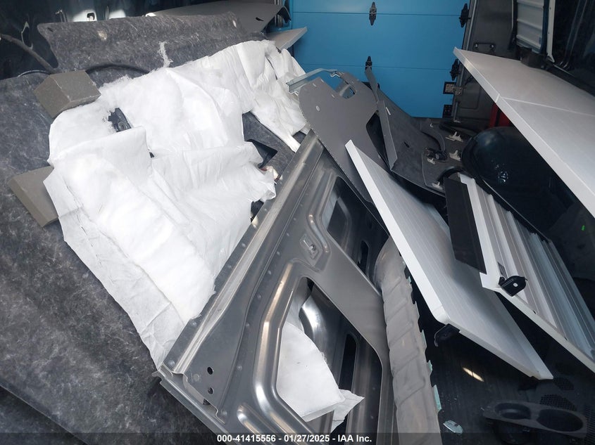 2023 Rivian Delivery 700 VIN: 7FCEHEB77PN014393 Lot: 41415556