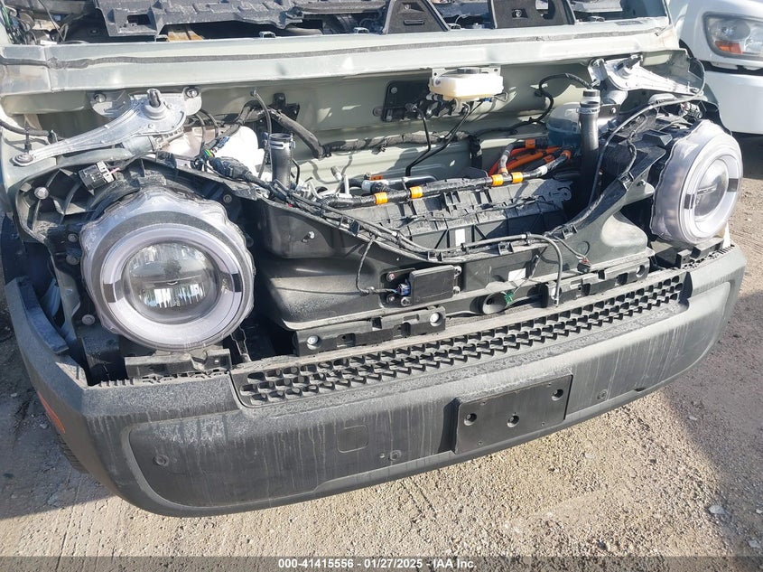 2023 Rivian Delivery 700 VIN: 7FCEHEB77PN014393 Lot: 41415556