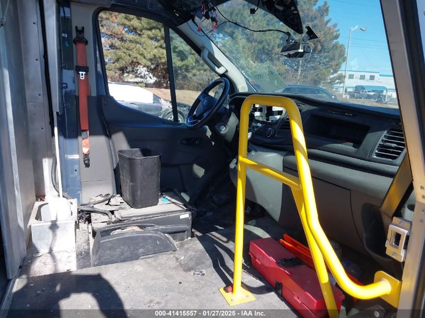 2022 Ford Transit-350 Cutaway VIN: 1FDDF6P84NKA51572 Lot: 41415557