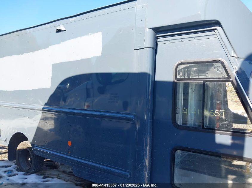 2022 Ford Transit-350 Cutaway VIN: 1FDDF6P84NKA51572 Lot: 41415557