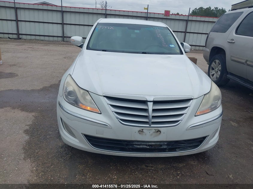 2013 HYUNDAI GENESIS 3.8 - KMHGC4DD3DU209270