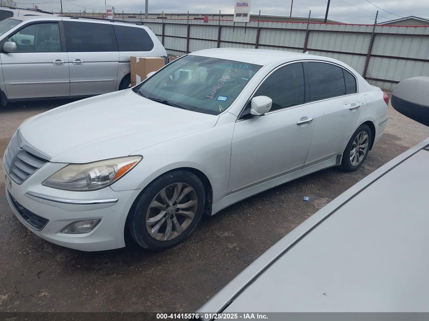 2013 HYUNDAI GENESIS 3.8 - KMHGC4DD3DU209270