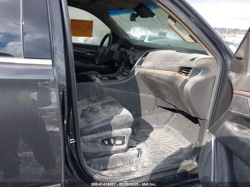 2019 CADILLAC ESCALADE PREMIUM LUXURY - 1GYS4CKJ6KR363917