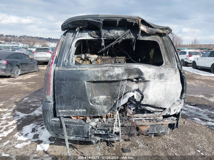 2019 CADILLAC ESCALADE PREMIUM LUXURY - 1GYS4CKJ6KR363917