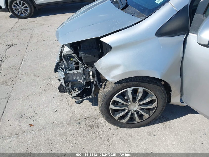 2014 TOYOTA YARIS VIN: JTDKTUD3XED586881