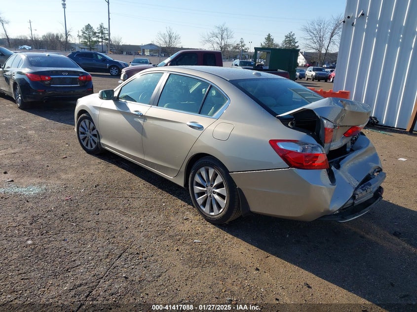 2013 HONDA ACCORD VIN: 1HGCR2F86DA118177