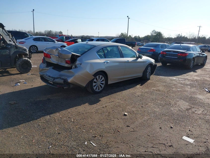 2013 HONDA ACCORD VIN: 1HGCR2F86DA118177