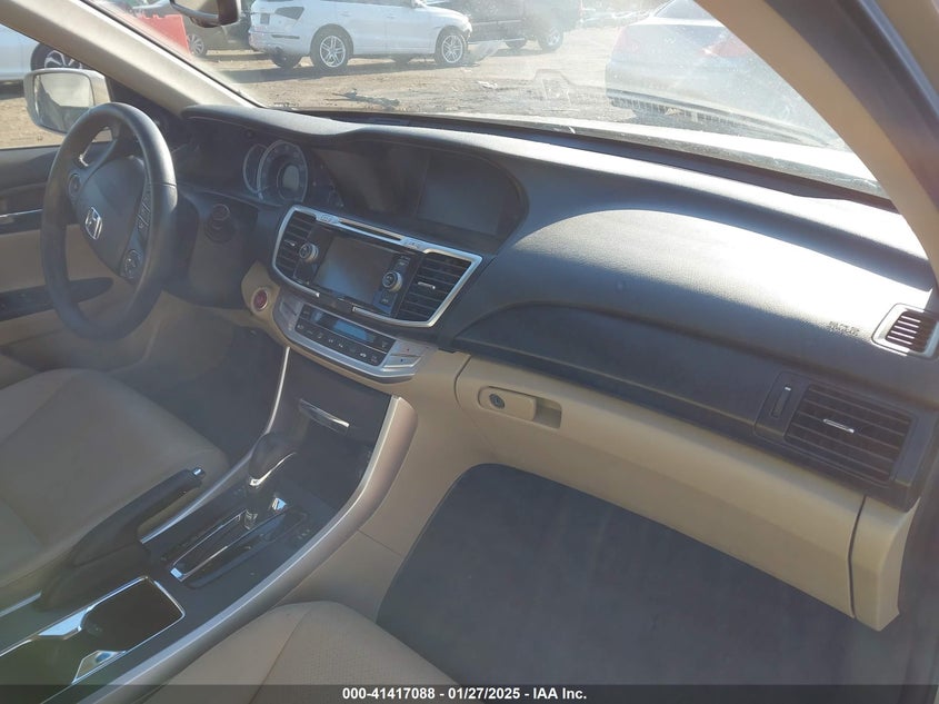 2013 HONDA ACCORD VIN: 1HGCR2F86DA118177