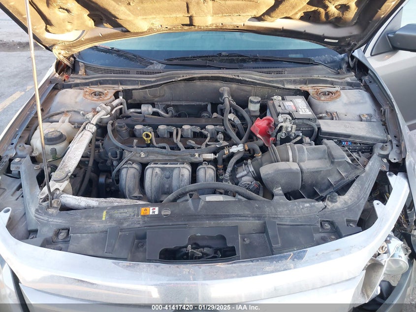 2010 FORD FUSION VIN: 3FAHP0JA5AR260939
