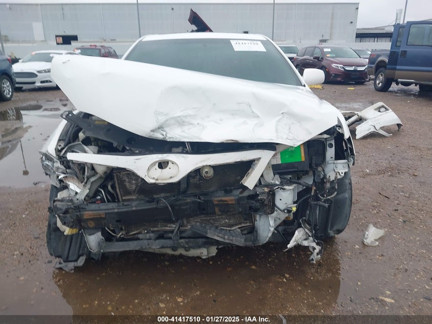 2010 TOYOTA CAMRY VIN: 4T1BK3EK2AU606162