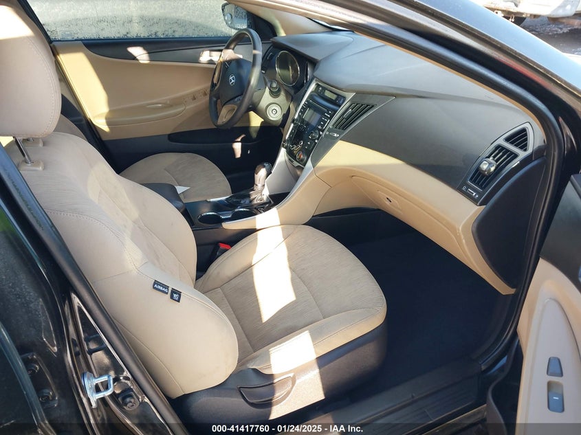 2012 HYUNDAI SONATA VIN: 5NPEB4AC4CH463444
