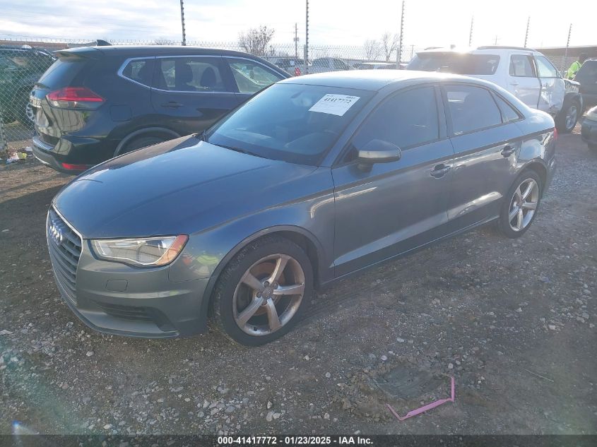 VIN WAUACGFFXF1097997 2015 AUDI A3 no.2