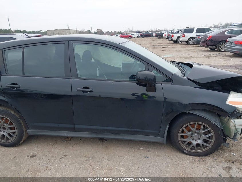 2008 NISSAN VERSA VIN: 3N1BC13E88L392482