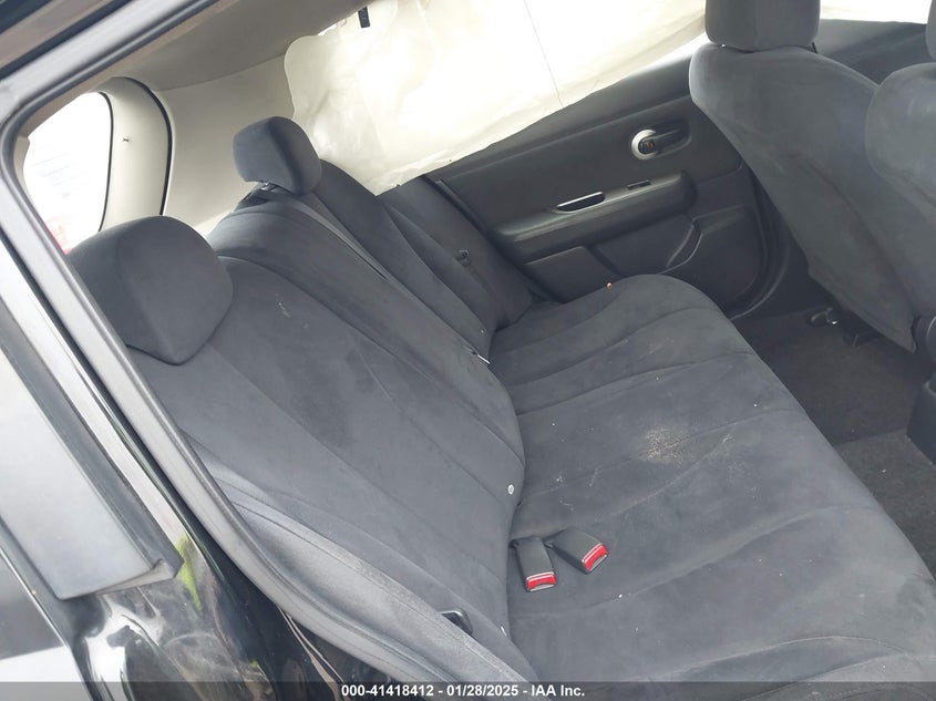 2008 NISSAN VERSA VIN: 3N1BC13E88L392482