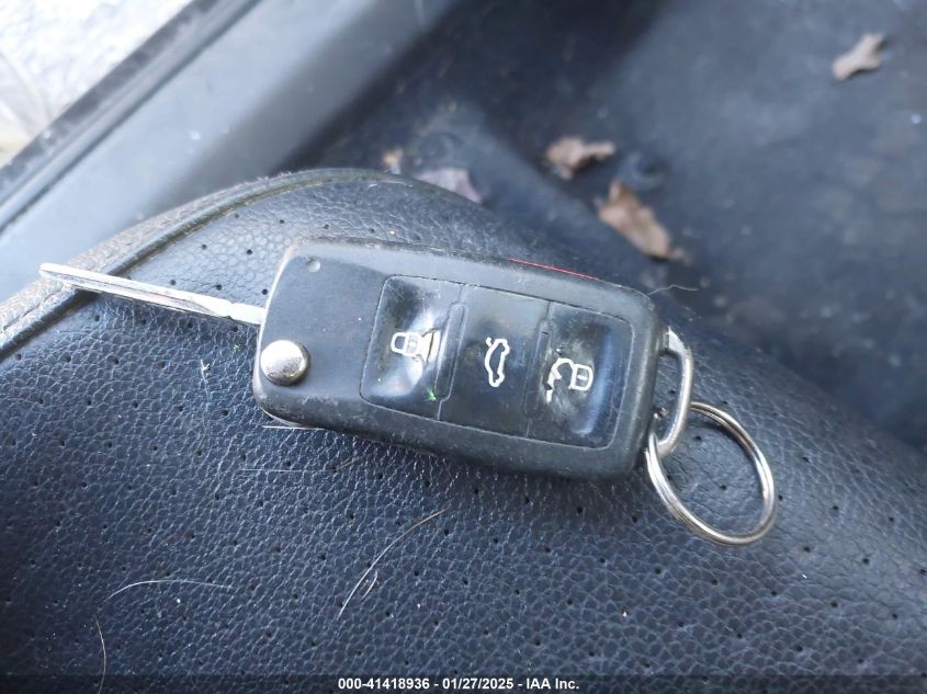 2015 Volkswagen Passat S VIN: 1VWAT7A30FCO43870 Lot: 41418936